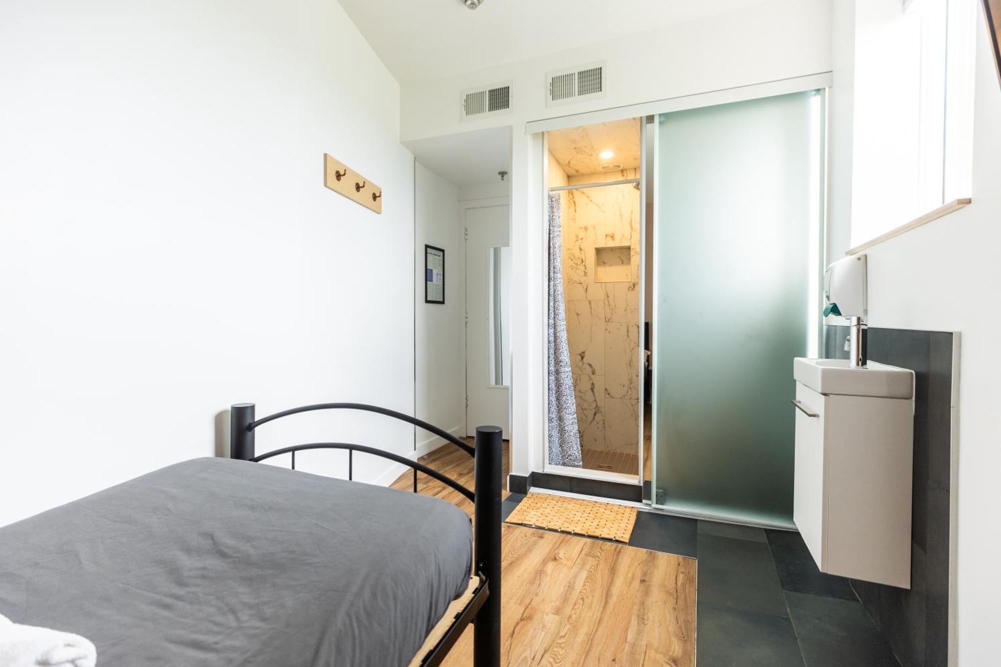 Auberge Saintlo Montreal Hostel Dış mekan fotoğraf