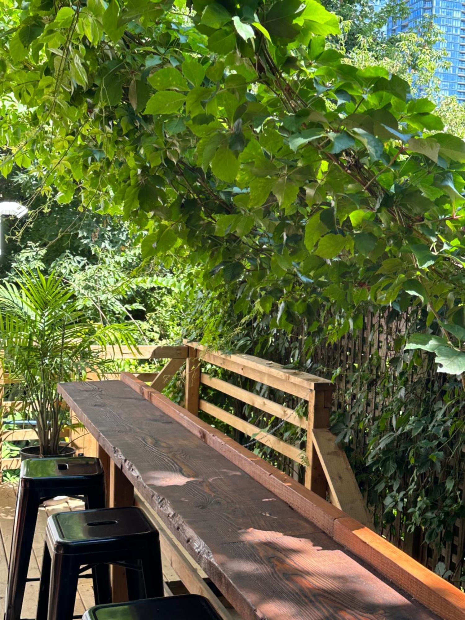 Auberge Saintlo Montreal Hostel Dış mekan fotoğraf